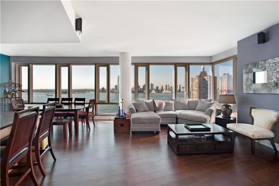 For Rent: Apartment at Battery Park City