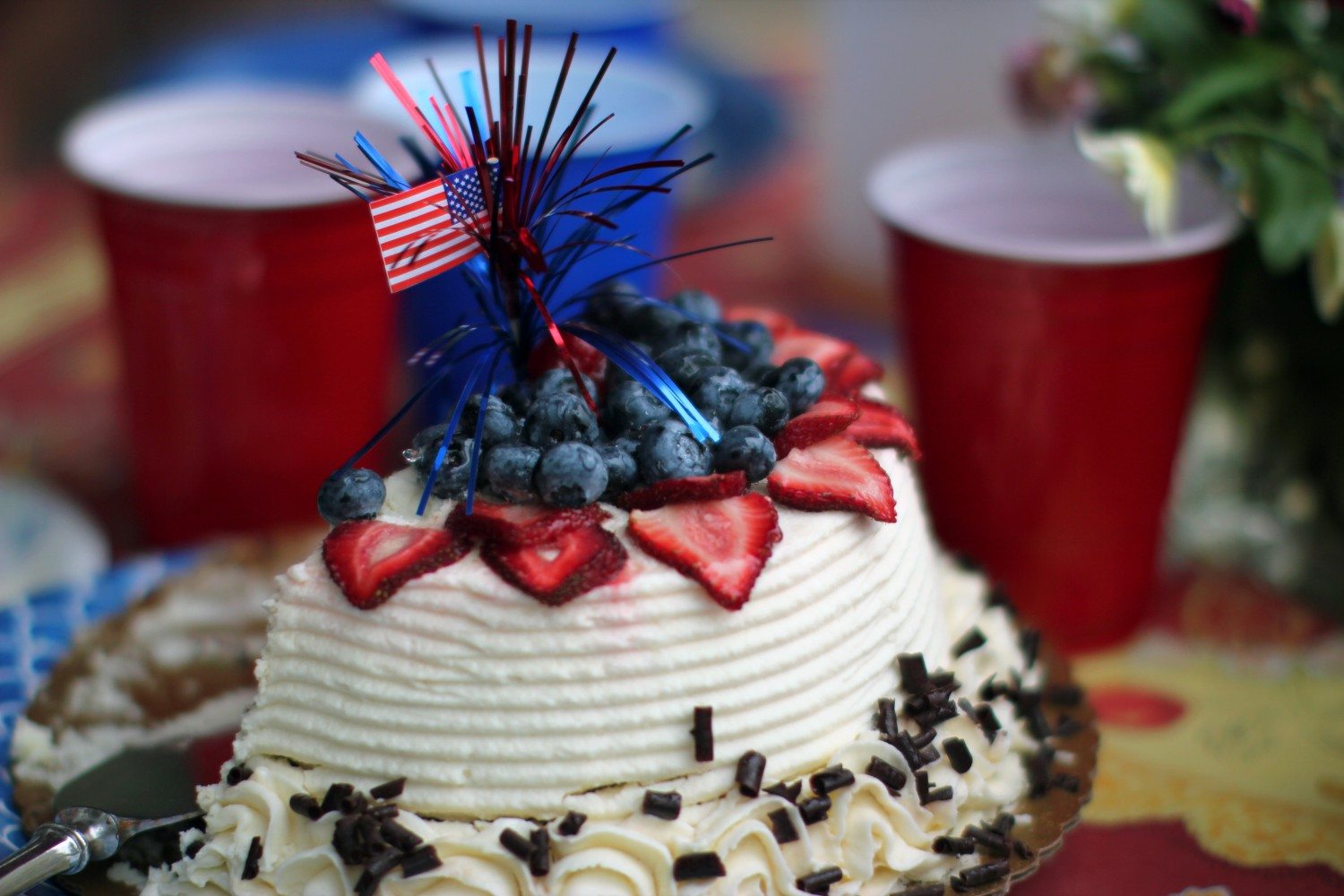 Top 5 Places To Eat Downtown On The 4th of July!