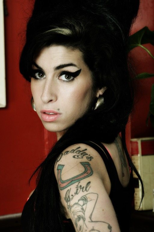 “Amy,” Asif Kapadia’s documentary about Amy Winehouse, intrigues and surprises