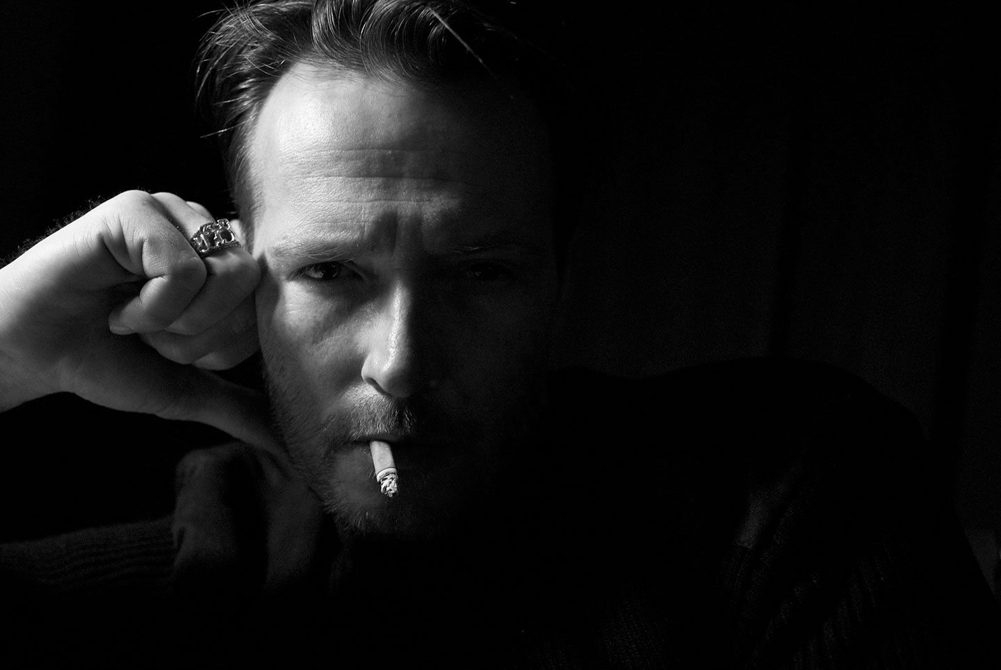 Scott Weiland talks upcoming New York City shows, Leonard Cohen, Notre Dame and more