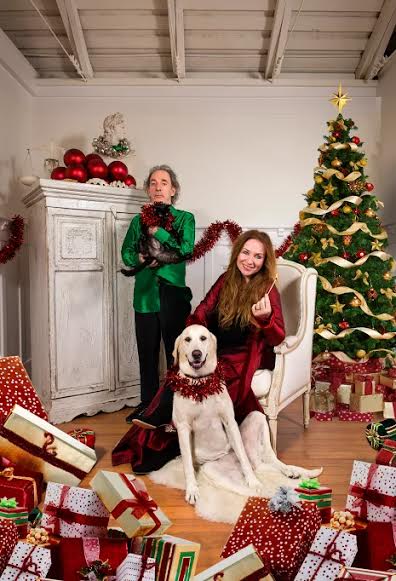 Judith Owen chats about “Christmas Without Tears” at BAM, husband Harry Shearer, New York City and more