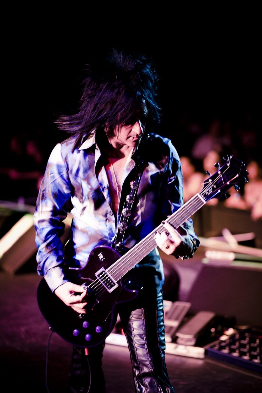 Guitar hero Steve Stevens on his Dec. gigs with Kings Of Chaos, New York City, Billy Idol & more